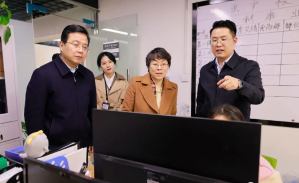 宿州市政協(xié)副主席、市工商聯(lián)主席邵迪一行蒞臨安徽萬(wàn)碩科技產(chǎn)業(yè)（集團(tuán)）有限公司調(diào)研指導(dǎo)