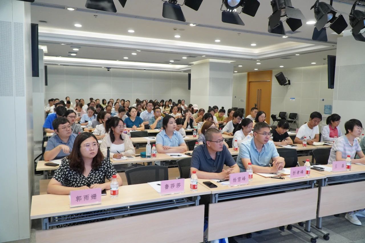 安徽萬碩科技產(chǎn)業(yè)(集團(tuán))有限公司受邀參加秦創(chuàng)原·西安知識(shí)產(chǎn)權(quán)強(qiáng)市大講堂——?jiǎng)?chuàng)新管理知識(shí)產(chǎn)權(quán)國(guó)際標(biāo)準(zhǔn)專場(chǎng)培訓(xùn)活動(dòng) 安徽萬碩科技產(chǎn)業(yè)(集團(tuán))有限公司受邀參加秦創(chuàng)原·西安知識(shí)產(chǎn)權(quán)強(qiáng)市大講堂——?jiǎng)?chuàng)新管理知識(shí)產(chǎn)權(quán)國(guó)際標(biāo)準(zhǔn)專場(chǎng)培訓(xùn)活動(dòng)