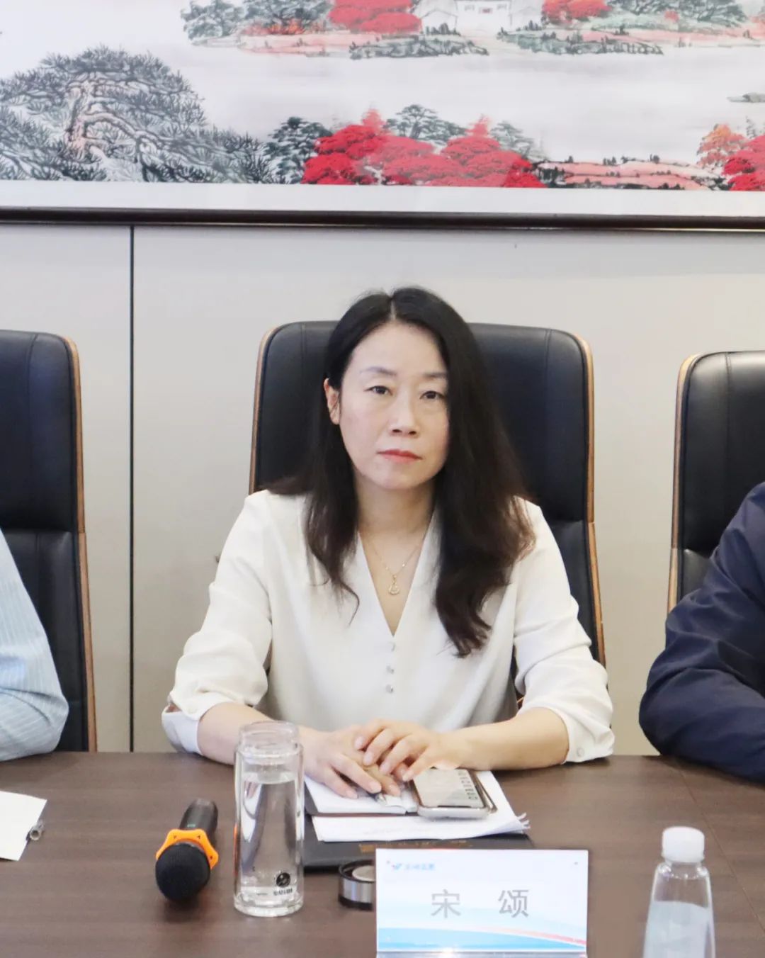 埇橋區(qū)工商聯(lián)(總商會)主席輪值暨人才沙龍下午茶“人才逐夢 創(chuàng)新埇城”主題活動在安徽萬碩科技產(chǎn)業(yè)(集團(tuán))有限公司順利召開 埇橋區(qū)工商聯(lián)(總商會)主席輪值暨人才沙龍下午茶“人才逐夢 創(chuàng)新埇城”主題活動在安徽萬碩科技產(chǎn)業(yè)(集團(tuán))有限公司順利召開