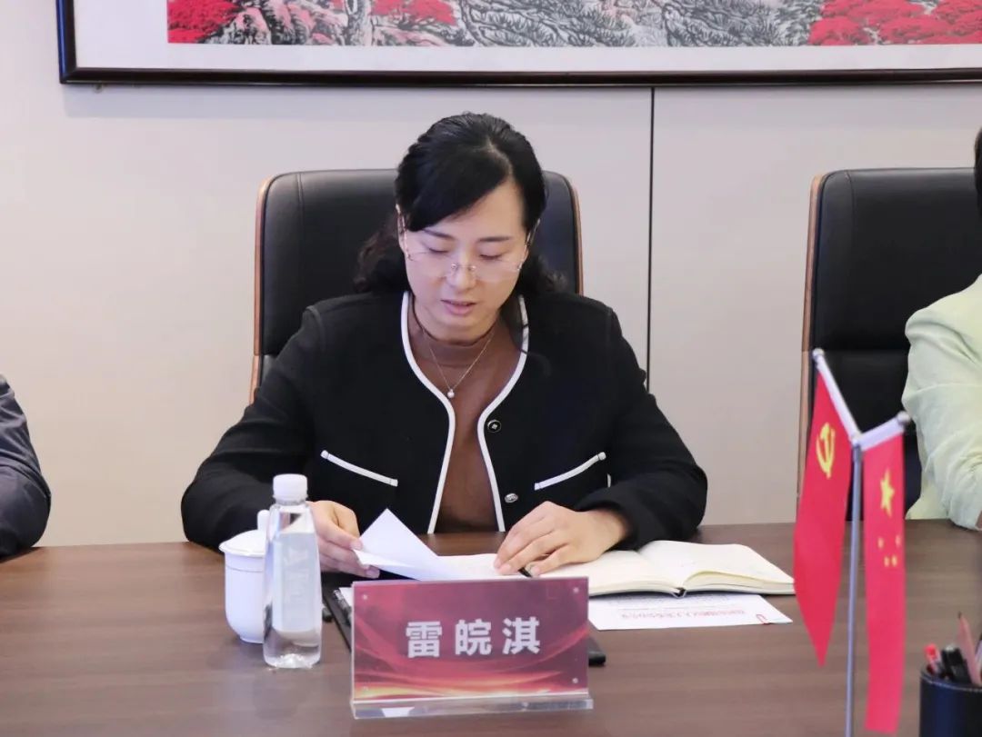 永葆創(chuàng)業(yè)初心 勇?lián)鷷r(shí)代使命——埇橋區(qū)共青團(tuán)與人大代表、政協(xié)委員面對(duì)面座談交流活動(dòng)在安徽萬(wàn)碩科技產(chǎn)業(yè)（集團(tuán)）有限公司召開