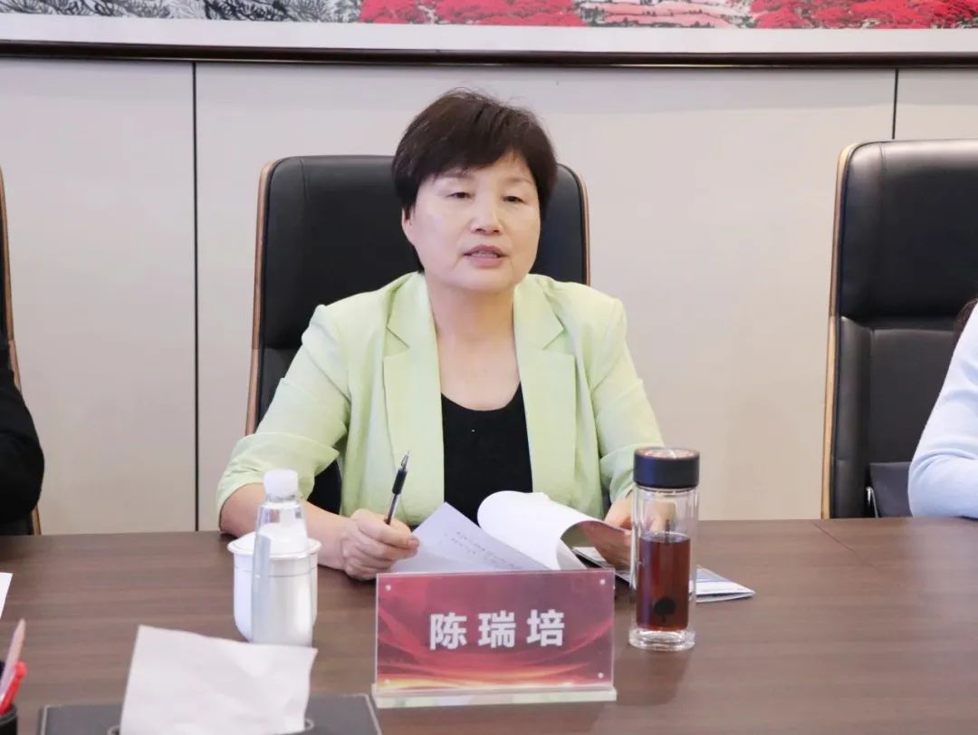 永葆創(chuàng)業(yè)初心 勇?lián)鷷r(shí)代使命——埇橋區(qū)共青團(tuán)與人大代表、政協(xié)委員面對(duì)面座談交流活動(dòng)在安徽萬(wàn)碩科技產(chǎn)業(yè)（集團(tuán)）有限公司召開