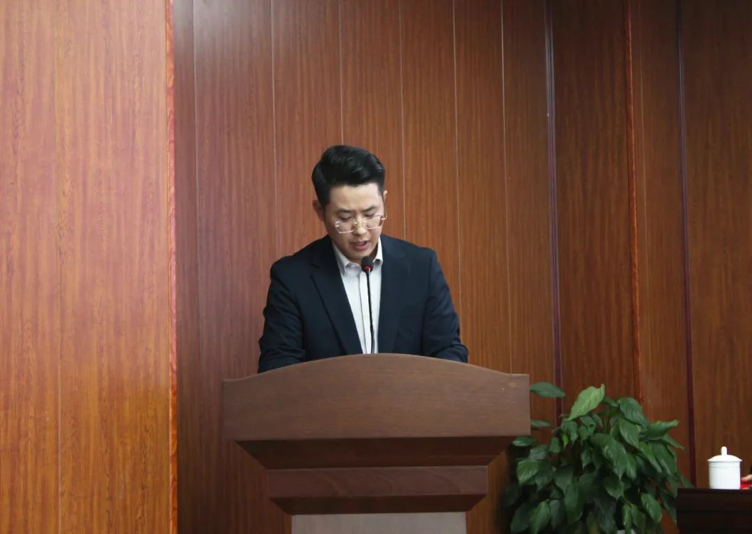 履職盡責顯擔當，奮楫篤行譜新篇——埇橋區(qū)政協(xié)經(jīng)科委員會爭當“優(yōu)秀政協(xié)委員活動”總結暨2024年度委員履職工作培訓會在萬碩集團召開