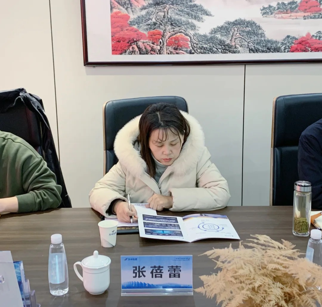 共謀發(fā)展新篇章！淮南高新區(qū)管委會(huì)一行蒞臨萬碩集團(tuán)調(diào)研產(chǎn)業(yè)園運(yùn)營(yíng)工作