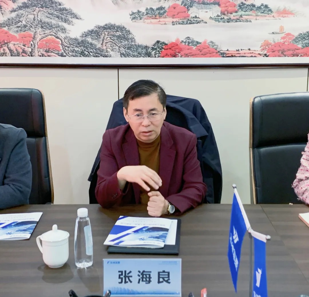 【共謀科創(chuàng)服務(wù)與園區(qū)發(fā)展新路徑】中國(guó)中小企業(yè)協(xié)會(huì)副會(huì)長(zhǎng)張海良博士蒞臨萬(wàn)碩集團(tuán)考察交流